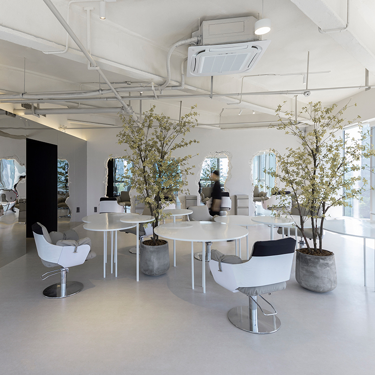 Atelier Right Hub Designs Fantasy Film-Inspired Hair Salon in Hangzhou, China - Vimarsana News