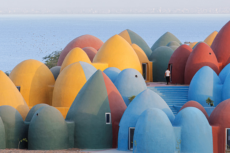 Zav Architects Creates an Environmentally-Sensitive Complex on the Island of Hormuz - Vimarsana News