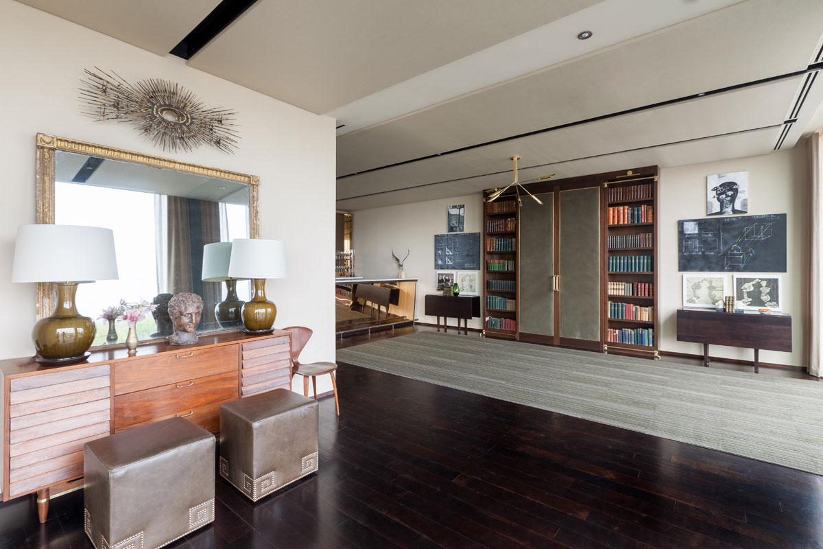 Cameron Stewart Designs Yale Hotel with MidCentury Furnishings